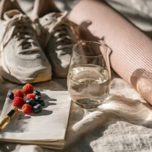 Simple Healthy Habits Tips That Don't Require Overhauling Your Entire Life